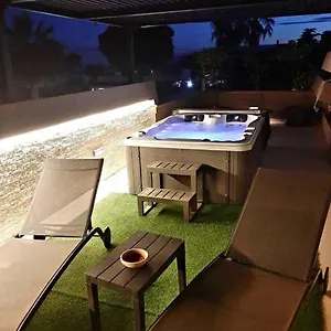 Tea Con Piscina A Pochi Passi Dal Mare Villa Fontane Bianche